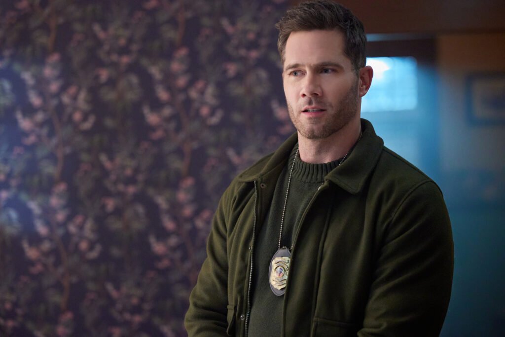 luke macfarlane