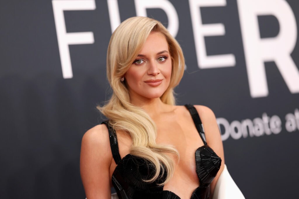 Kacey Musgraves, Carrie Underwood oder Kelsea Ballerini: Welcher Country-Musik-Star hat das höchste Vermögen? Kelsea Ballerini