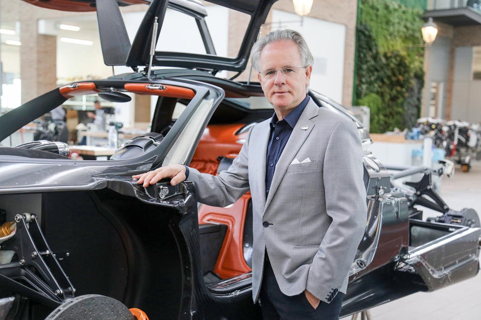 Horacio Pagani und sein Vermögen: Ein visionärer Automobilunternehmer horacio pagani